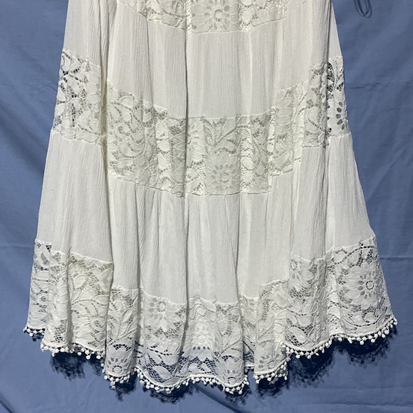 Signature by Robbie Bee White Cold Shoulder Womens  Lace Babydoll Dress Sz 2X - Picture 5 of 7